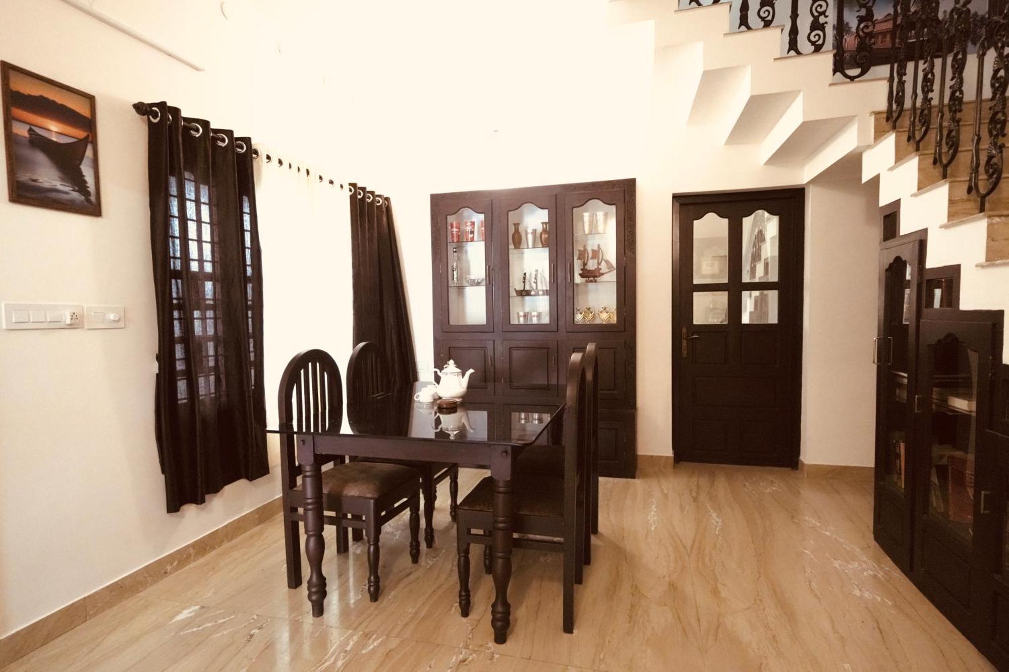 Daffodils Inn Alappuzha Εξωτερικό φωτογραφία
