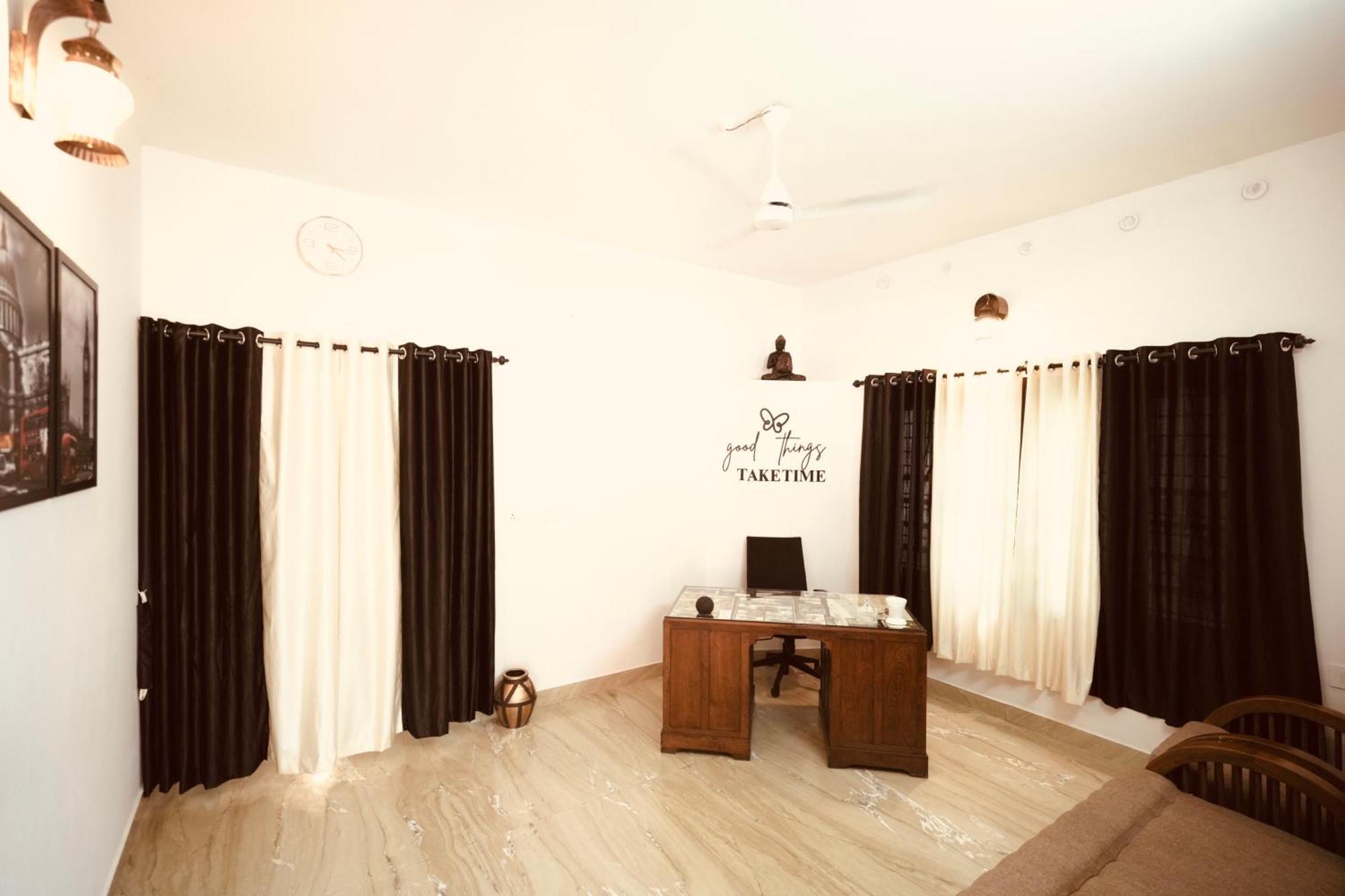 Daffodils Inn Alappuzha Εξωτερικό φωτογραφία