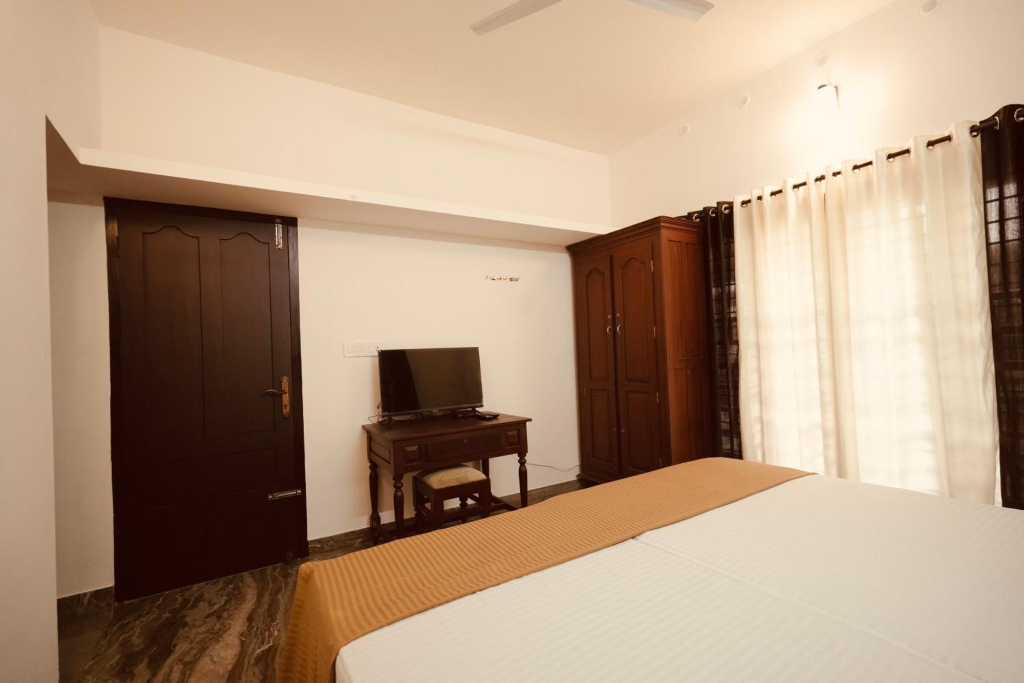 Daffodils Inn Alappuzha Εξωτερικό φωτογραφία