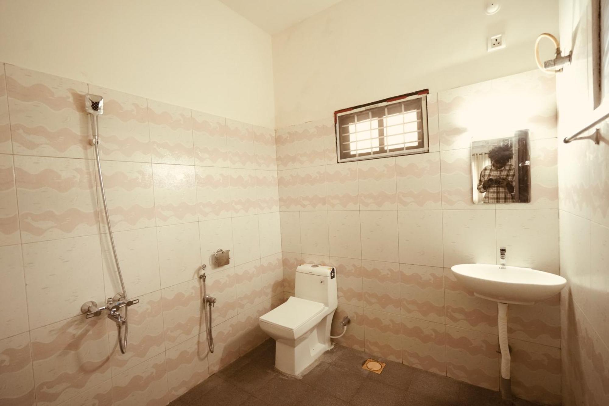 Daffodils Inn Alappuzha Εξωτερικό φωτογραφία